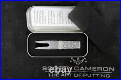 2023 Scotty Cameron Pivot Tool Holiday Light Gray japan