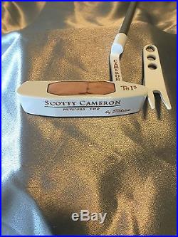 Custom White Scotty Cameron Newport 2 Tei3 With Silver Shaft Matching Pivot Tool