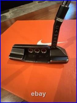 Left Handed LH Scotty Cameron Studio Select Newport 2 Putter 31 Head Cover Tool