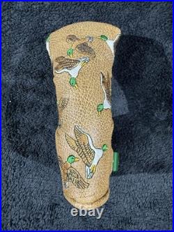 NEW Scotty Cameron Headcover 2004 Flyin' Duck with Pivot Tool
