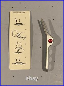 New 2001 Issue Original Titleist Scotty Cameron Pivot Tool Divot NIP -BRAND NEW