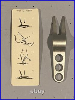 New 2001 Issue Original Titleist Scotty Cameron Pivot Tool Divot NIP -BRAND NEW