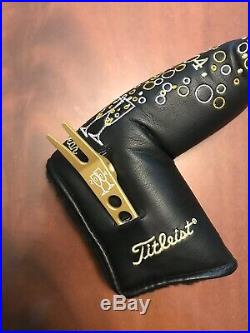 New Scotty Cameron 2004 A Toast To The New Year With Pivot Divot Tool Head Cover