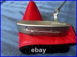 RH SCOTTY CAMERON Studio Stainless Newport 2 35in 330G Putter Head Cover + Tool RH SCOTTY CAMERON Studio Stainless Newport 2 35in 330G Putter Head Cover + Tool