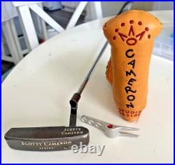 SCOTTY CAMERON CLASSICS NEWPORT 35 in Putter RH Yellow Head Cover TITLEIST