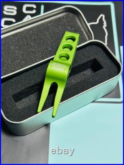 SCOTTY CAMERON Pivot Tool Lime Green Hawk