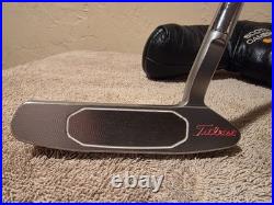 SCOTTY CAMERON Studio Style Newport 2.5 35 Putter withHead Cover (withdivot tool)