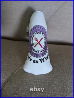 Scott Cameron Headcover Meals on Wheels