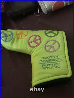 ScottyCameron PEACE SIGN Putter headcover & Divot/pivot Tool Very Rare Neongreen