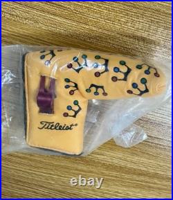 Scotty Cameron 2002 Yellow Mini Dancing Crowns Putter Head Cover with Pivot Tool
