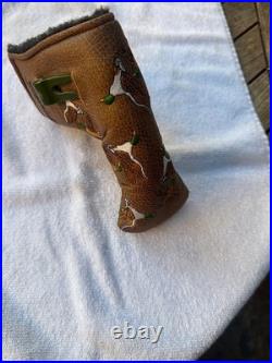 Scotty Cameron 2004 Flyin Duck Headcover NEW with Original Pivot Tool Rare