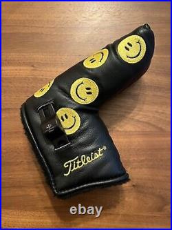 Scotty Cameron 2007 Smiley Face Headcover With Divot Tool