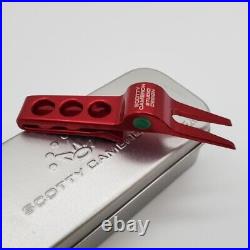 Scotty Cameron 2014 Red Wallpaper Dog Pivot Tool