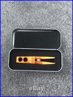 Scotty Cameron 2015 Roller Clip Pivot Divot Tool Bright Orange New in Tin