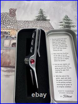 Scotty Cameron 2018 Crown Tartan Divot/Pivot Tool With Tin British Open