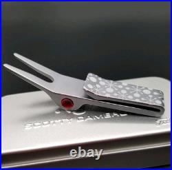 Scotty Cameron 2023 Holiday Pivot Tool