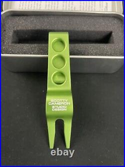 Scotty Cameron 2023 Masters Release Green Pivot Tool