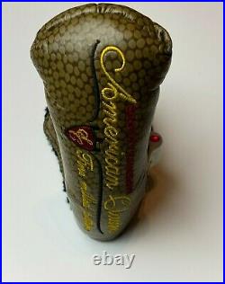 Scotty Cameron American Classic Headcover with divot tool