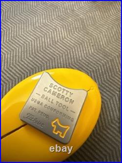 Scotty Cameron Ball Marker Alignment & Coin Purse Yellow