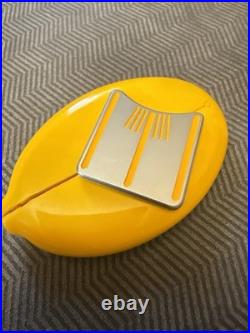 Scotty Cameron Ball Marker Alignment & Coin Purse Yellow