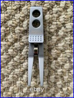 Scotty Cameron For Tour Use Only Grey Roller Clip Divot Tool