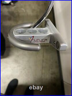Scotty Cameron Futura Putter New Never Used With Head Cover And Divit Tool