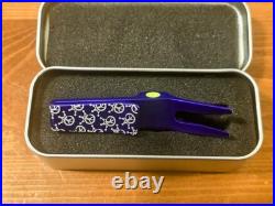 Scotty Cameron Gallery Pivot Tool-Dancing Peace Crowns W Bright Lime Hit-NWT