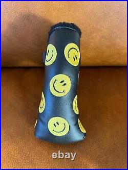 Scotty Cameron Headcover 2007 Smiley Face (with Divot Tool)