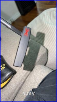 Scotty Cameron Phantom 5.5 Mallet Putter with Headcover and Divot Tool