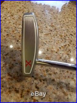 Scotty Cameron Red X Putter 35 with headcover and divot tool. Great shape