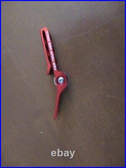 Scotty Cameron Roller For Tour Use Only Clip Pivot/Divot Tool IN TIN NEW Red
