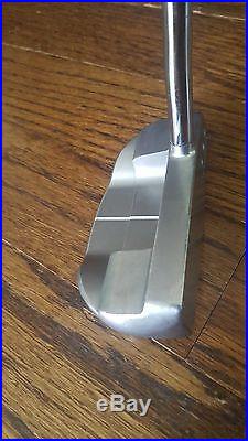 Scotty Cameron Studio Select Fastback #1 Putter 33 with Tool Wrench
