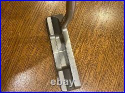 Scotty Cameron Studio Stainless Newport 2.5 34 putter with cover and divot tool