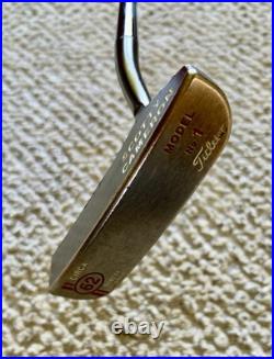 Scotty Cameron Titleist Circa 62 No 1 Golf Putter with 2 Headcovers, Tool, Bag