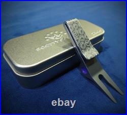 Scotty Cameron Wasabi Family M&G Pivot Tool HSGC Dancing Family Gray