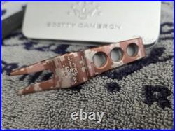 Super Rare Scotty Cameron 2009 Digital Camo Clip Pivot/Divot Repair Tool TIN