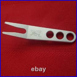 Titleist Scotty Cameron Futura Mallet Putter 34 with Headcover & Divot Tool