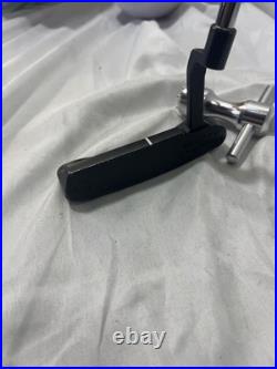 Titleist Scotty Cameron Select Newport RH With Headcover, Extra Weight And Tool